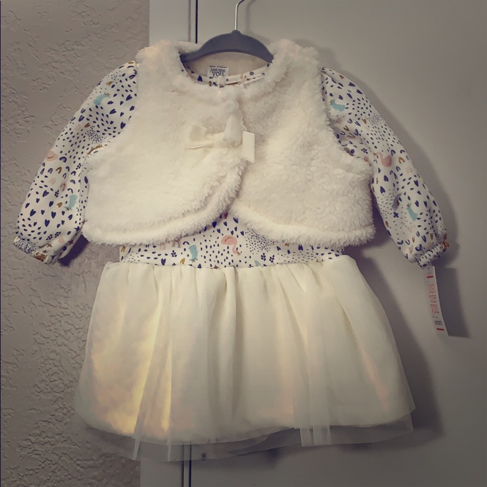 Girls’ 3 Piece Dress w/bottoms and Faux Fur Vest